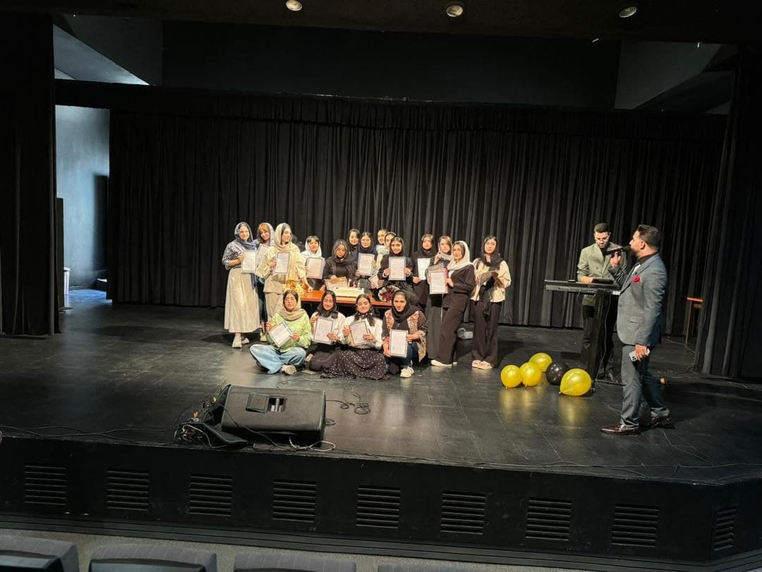 دبیرستان غیردولتی دخترانه درخشان