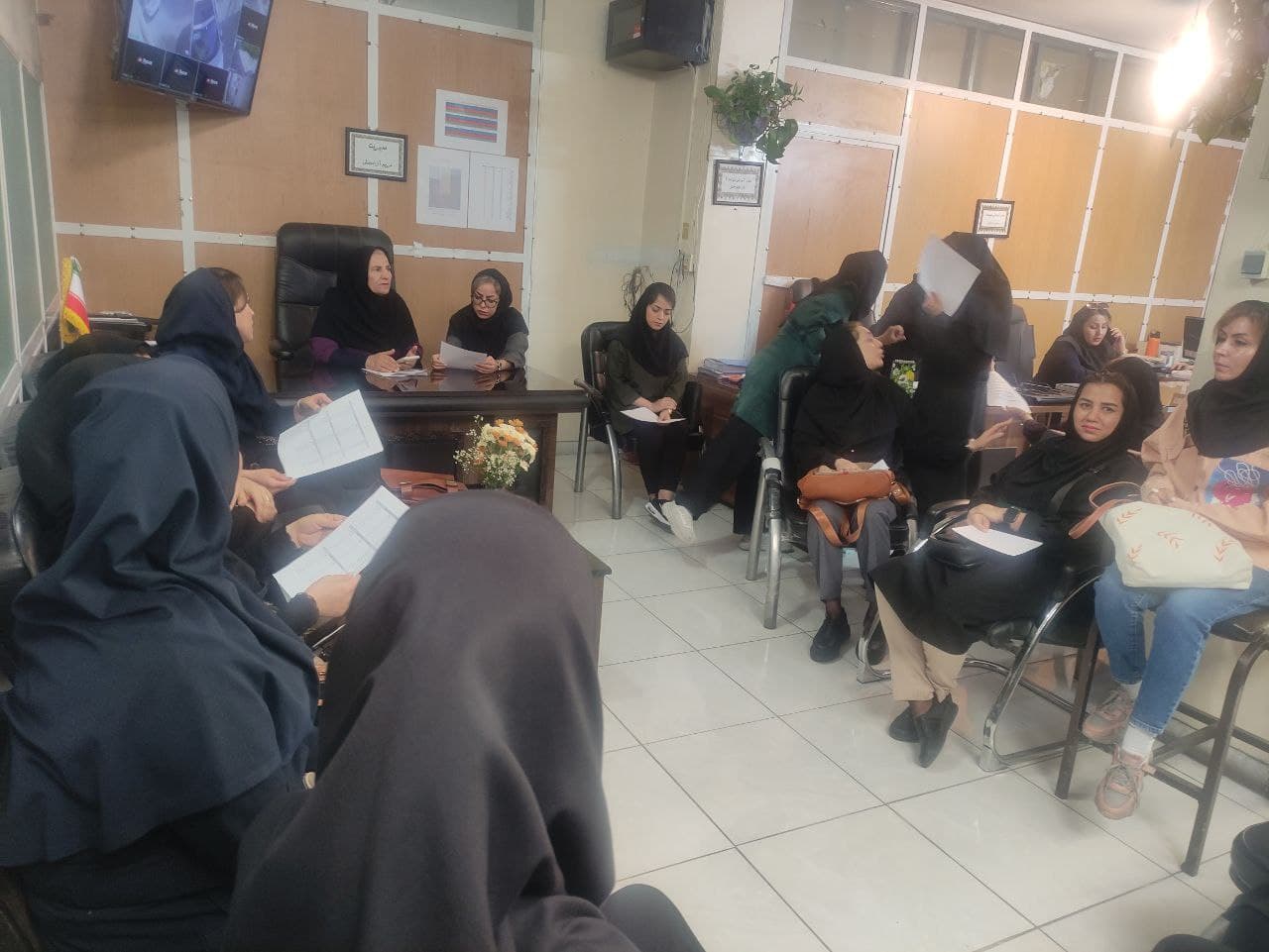 دبیرستان غیردولتی دخترانه درخشان